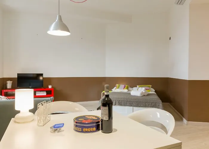 Domus Athesis Al Teatro By Reasy&busy * Verona