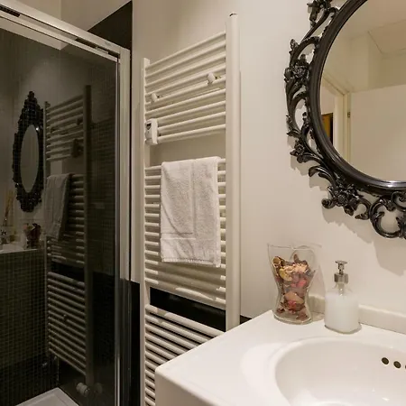 Domus Athesis Al Teatro *